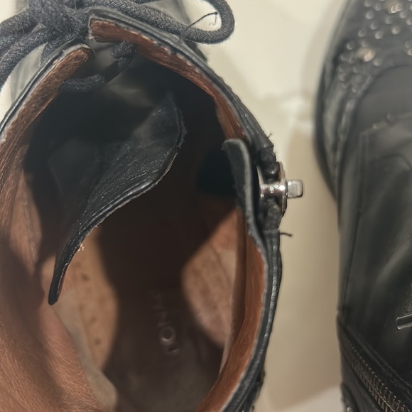 Donald J. Pliner Size 7.5 Black Boots - Picture 6 of 11